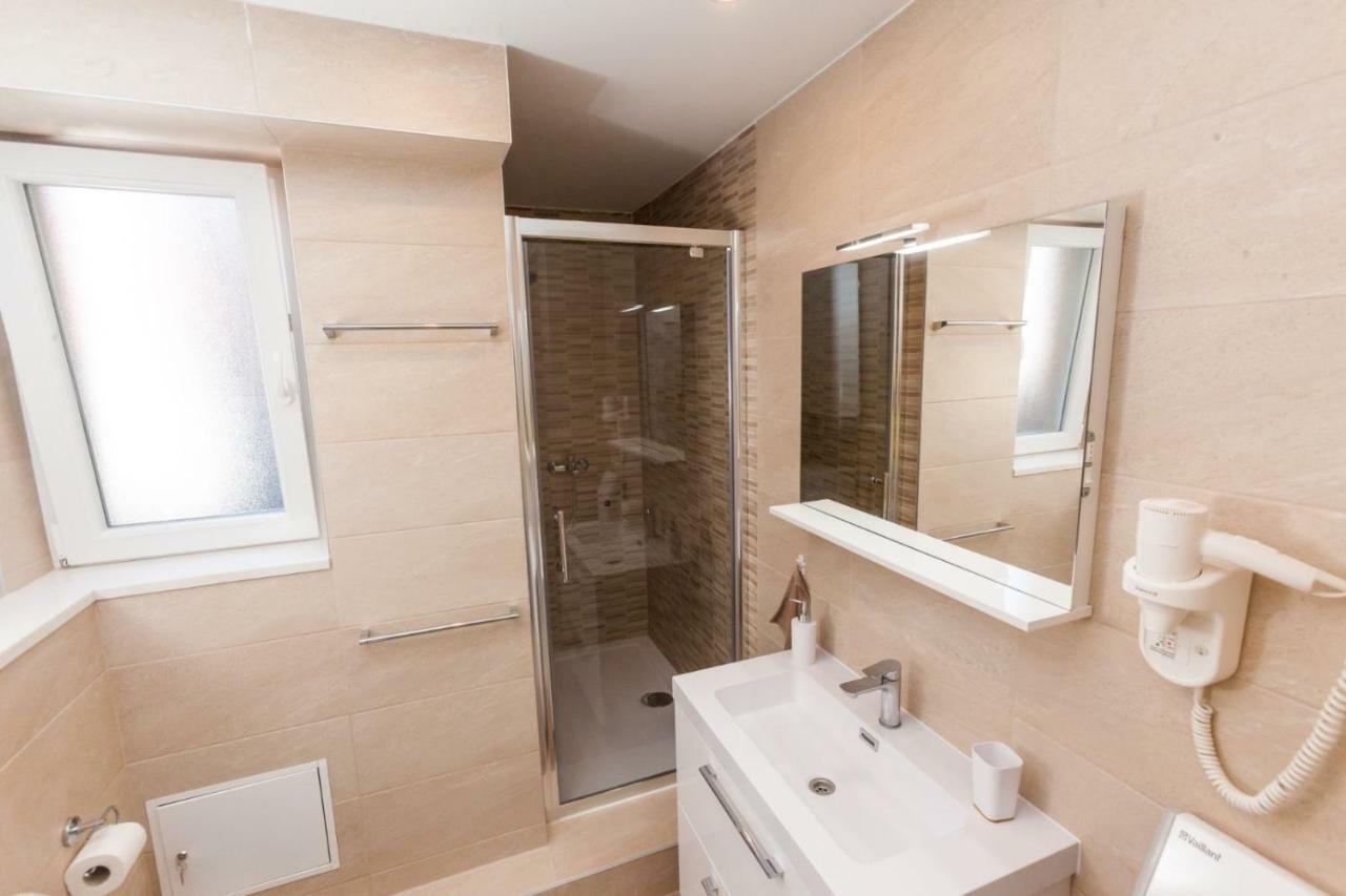 Apartamento Val Split Exterior foto